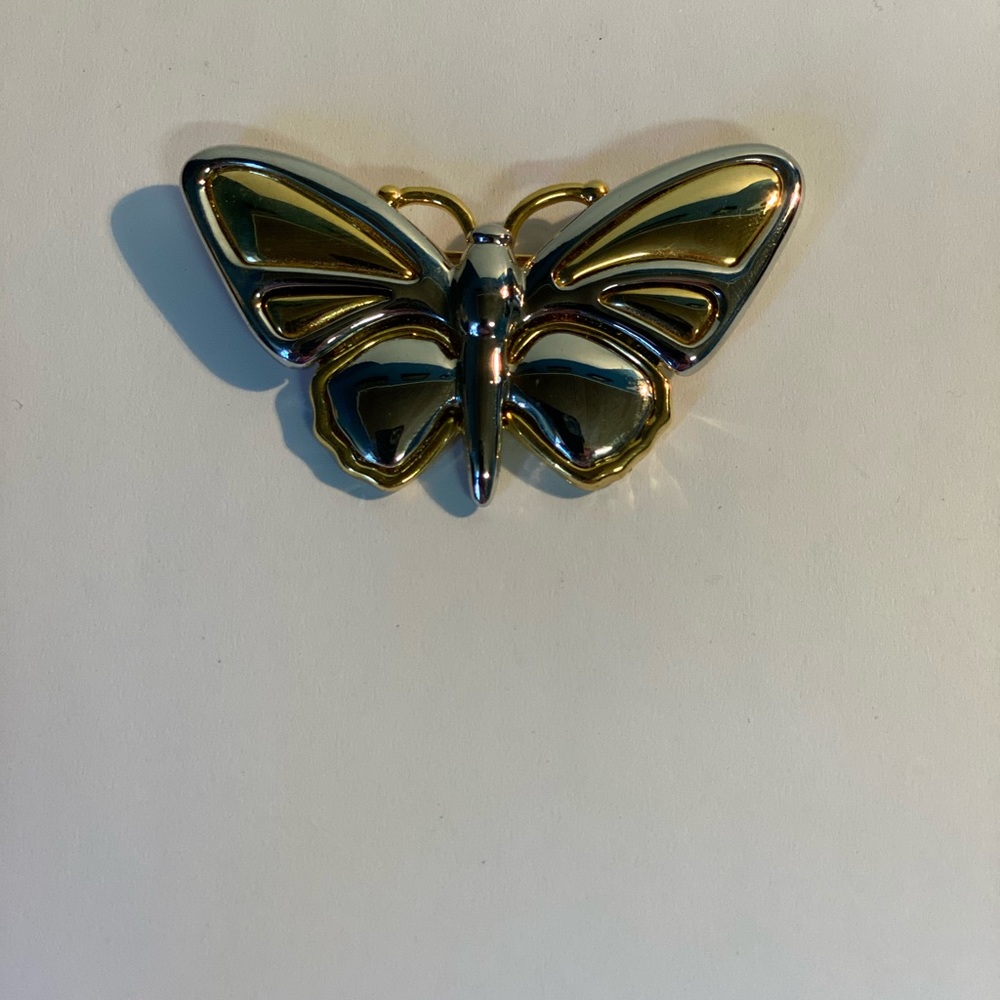 Liz Claiborne Brooch